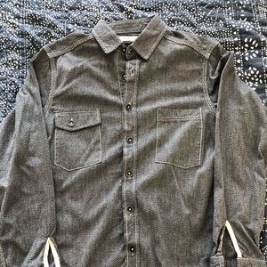 Taylor Stitch Salt & Pepper Button Up Small (38)